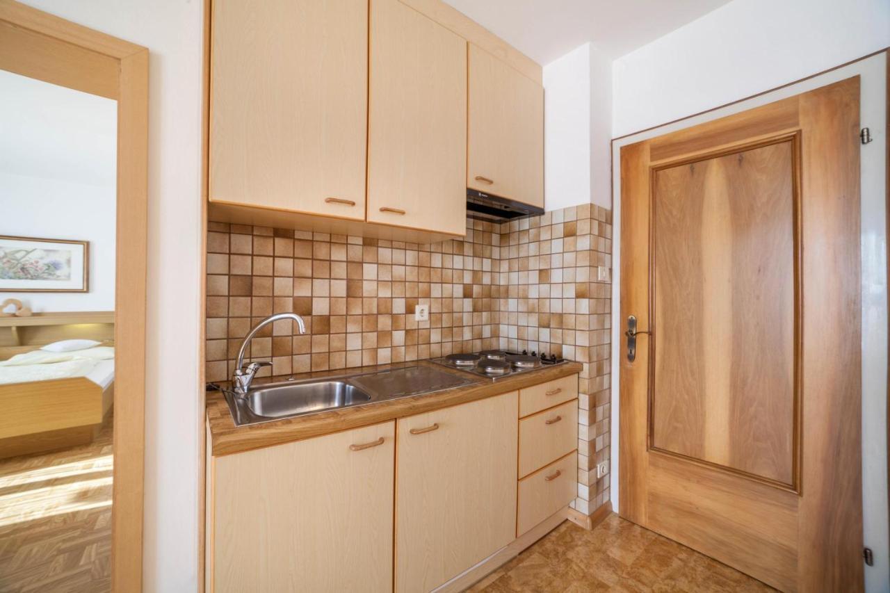 Residence Pichler Apartment 2 San Leonardo in Passiria Bagian luar foto