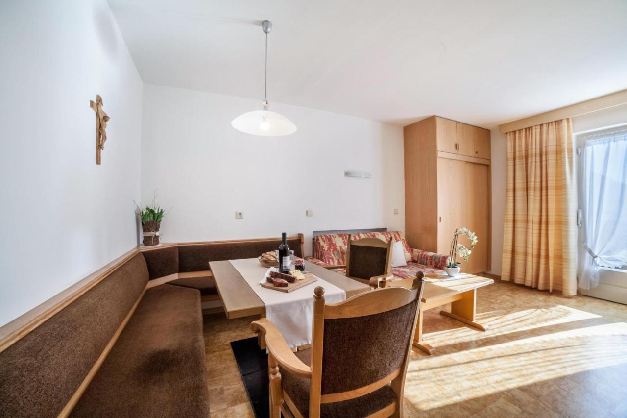 Residence Pichler Apartment 2 San Leonardo in Passiria Bagian luar foto